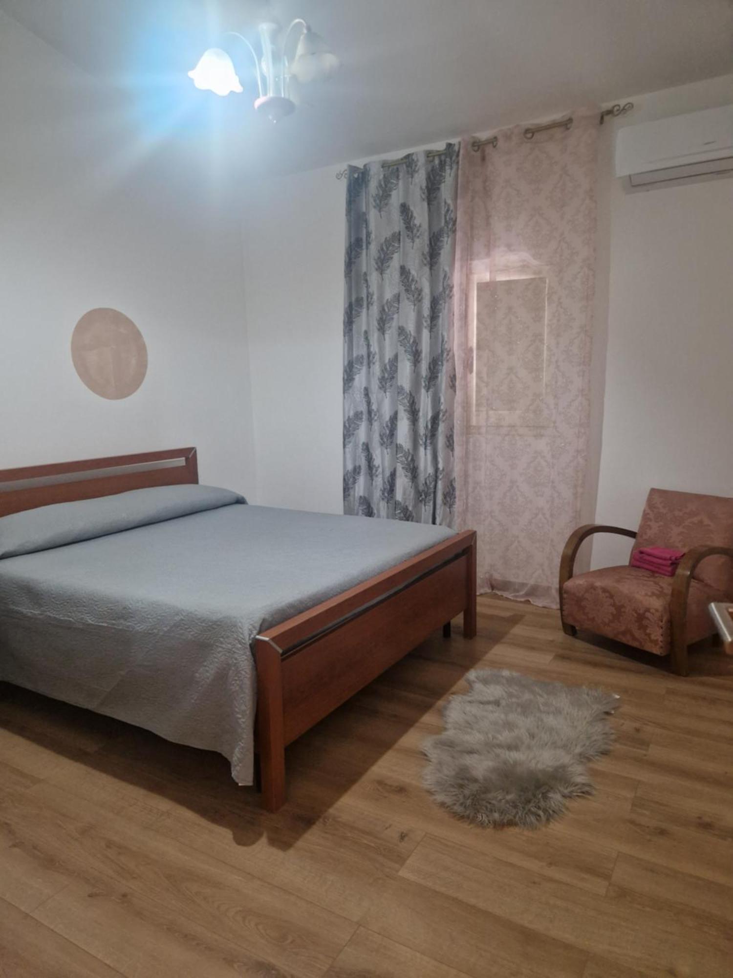 Вилла Gio' House Феррандина Экстерьер фото
